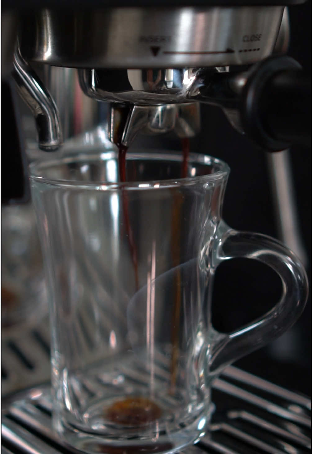 Our Perfect combination for hot Summer Days! 🧋🧊☀️ #icedcoffee #Summer #sonya6500 #delonghi #monin 