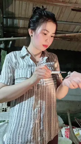 Tới cử dể j ngủ được với chi ngăn.🥰🥰@Nguyễn Ngân💍 