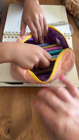 these eraseable gel pens by @grabieart are soooo nice!  #gelpens #grabie #gelpen #backtoschool #pens 