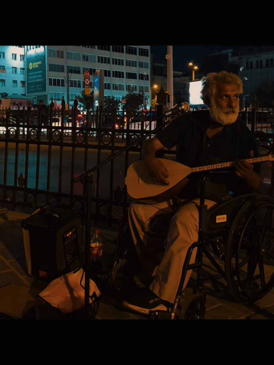 Böyle videoların devamı için takip edebilirsiniz. #düşenhepyerdemikalır #gece #saz #fyp #keşfet 