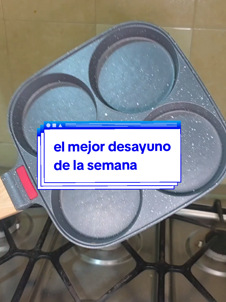 el mejor desayuno. de esta semana.  según mi hija éste es el mejor de tooOda la semana 🙃🫠  y yo ayer haciendo  pancakes de formas 😂😂😂   #desayunos  #niños 