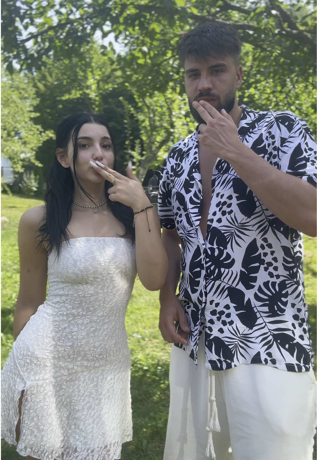 Multumesc Doamne !🏹🤍 Am cunoscut cel mai minunat om , omul de care am avut mereu nevoie , omul care ma face in fiecare zi sa fiu cel mai fericit si care ma face sa fiu EU .  Cel mai frumos suflet , cel mai minunat 