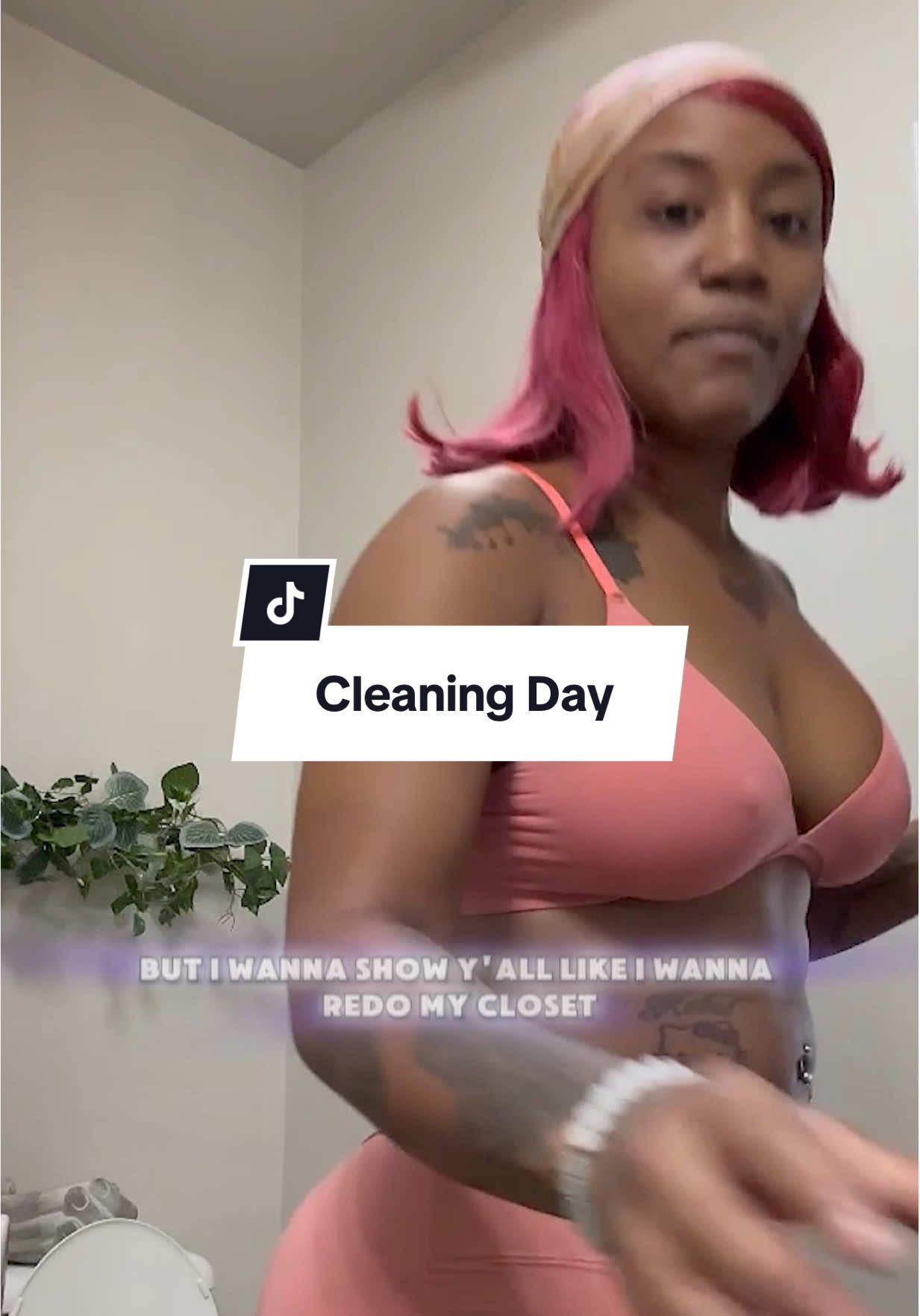 A quick house tour 🥰 Full vlog out now on my YouTube (🔗 link in bio)  #fyp #jhonniblaze #awdin #music #creatorsearchinsights #artist #cleaning 