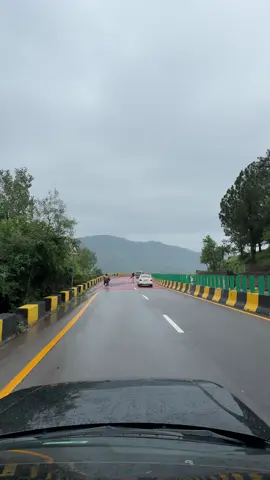 یاد ہے مجھ کو تو نے کہا تھا ❤️‍🔥#murree #mureehills #explore 