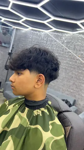 Booking Link In IG Bio 📲 #fyp #youngbarber #viral #ilford #barbertok 