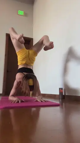 Some of ya’ll dk I’m a state champion gymnast 