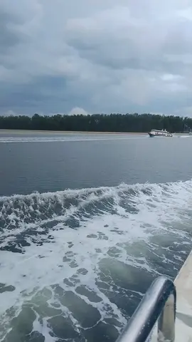 ตำนานที่ยังใช้งานได้ดี🚤#เรือด่วนเกาะลันตา🏝️ #พิชามน2 #ชาวเกาะกรุ๊ป⚓️ #วัยรุ่นเรือทัวร์🚢🚤⛵🛶 #สตอรี่คนเรือ⚓️ 