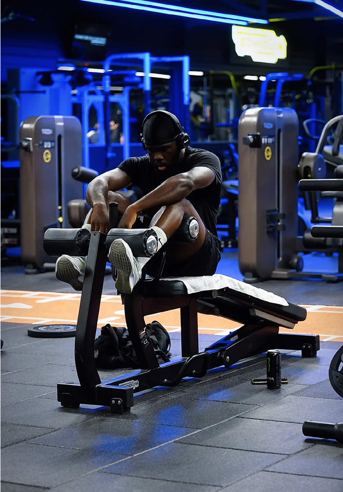 « J’arrive pas à lui dire ce que je pense » 😔😩 #heartbreak #GymTok #cinematic #moody #fitnesspark #fx3 @Fitness Park Officiel @fitnessparkgrigny 