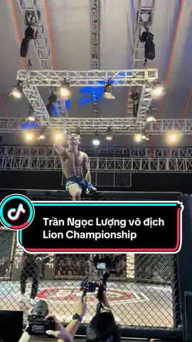 Thời khắc lịch sử đã được tạo nên: chiếc đai vô địch hạng 60kg LION Championship đã thuộc về võ sĩ @Lượng Thor @Trần Ngọc Lượng Athlete 🔥. Nhờ chiến thắng của anh mà chiếc đai đã tìm được đường về nhà, cụ thể là ở @AGOGE .  Em rất tự hào vì đã có cơ hội góp chút sức lực và đồng hành trong hành trình của anh. Còn chốt lại, thì hỏi ông trời tại sao đã sinh Tuần còn sinh Lượng? P.S.: Công nhận vía con áo rồng Mishka Original khét thật 😤🫣