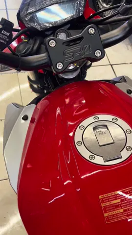 Nueva SR71 ya disponible para entrega inmediata  comunícate al 0967144077.                                               #sr71 #CréditoDirecto #250cc4v #thunder #thundergo 