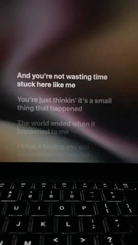 We hug now #lyrics #lyrics_song #applemusic #sydneyrose 