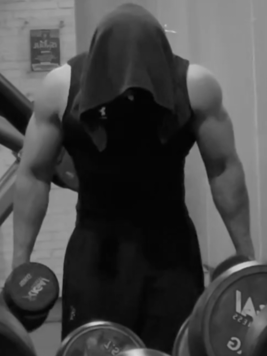 macul angin #bulking #homeworkout #GymTok #gymmotivation🏋️‍♀️ #workoutmotivation 