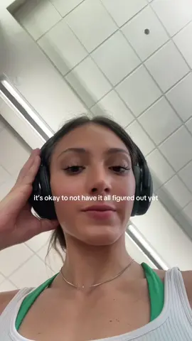 a little reminder 🩷 you don’t have to have it all figured out yet - just keep showing up #fitnessgirl #gymgirltok #girlswholift #fitnessmotivation #fitnesstips