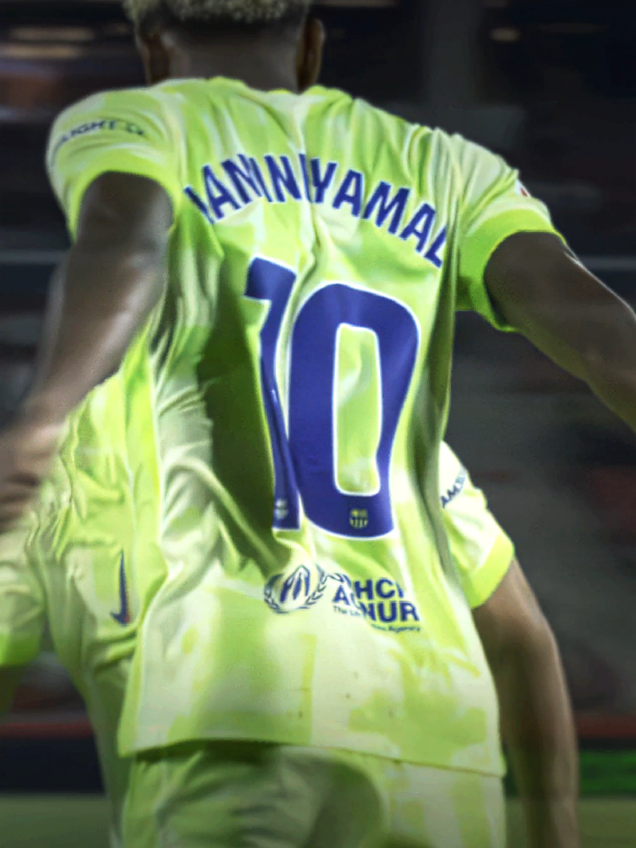 Lamal cooking in 25/26 season😮‍💨 || PREMIUM IN BIO || #yamal #barca #footballedit #aftereffects #blowup 