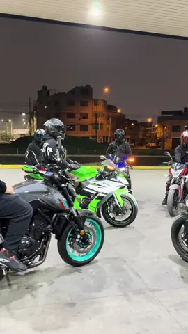 Siempre exclusividad  DEMONS DARK BIKERS S.B.K #bikerlife #club #motorcycles #demons #bike #paratiiiiiiiiiiiiiiiiiiiiiiiiiiiiiii #team #viralvideos #pasion #fyp 
