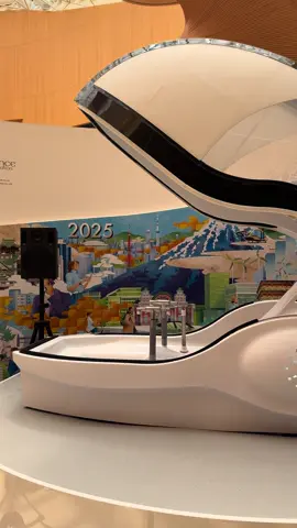 大阪ヘルスケアパビリオン ミライ人間洗濯機 Future Human Washing Machine 4K | Healthcare Pavilion Osaka Expo 2025 Japan Step into the future of wellness at the Healthcare Pavilion, Osaka Expo 2025. This video features Japan’s groundbreaking “Future Human Washing Machine,” a concept that blends relaxation, advanced robotics, and innovative healthcare technology. Shot in stunning 4K with iPhone 15 Pro and GoPro, the footage delivers high-quality visuals and an immersive on-site atmosphere, making you feel like you are experiencing the pavilion in person. Discover how Japan envisions the future of health, comfort, and daily life in this extraordinary exhibition. 大阪万博2025・ヘルスケアパビリオンの「ミライ人間洗濯機」を4Kで撮影。未来のライフスタイルをぜひご体感ください。 Subscribe & Like for More Japan Walks👇 https://youtube.com/@user-odentarou #OsakaExpo2025 #HealthcarePavilion #FutureTechnology #JapanInnovation #japantravel 