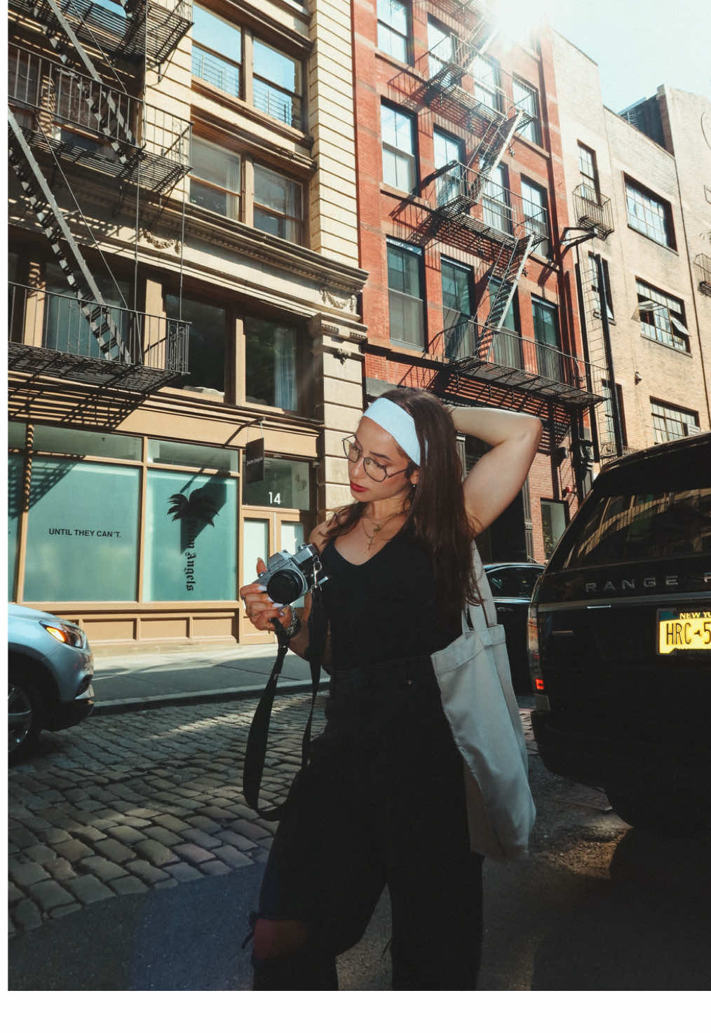 i took maybe 5 photos of them lmao so random but i feel like they came out fire 😭 #photographer #nyc #explore 