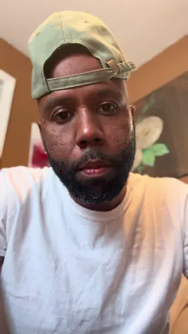 What you see on the outside is a reflection of what’s happening inside. Stress, doubt, and old patterns don’t just live in your thoughts—they show up in your body, your habits, and your health. That’s why the H.E.A.L. Method isn’t just about fitness or nutrition. It’s about rewiring your mindset, realigning your energy, and creating health from the inside out. 👉 If you’re ready to shift your inner world so your outer world can finally reflect the version of YOU that you know exists… this is your invitation. 🌱 Comment “HEAL” or send me a DM to start your journey today. #thedrasticchangecoach #thehealmethod #healthyeatingandliving #transformingfromtheinsideout #comment 
