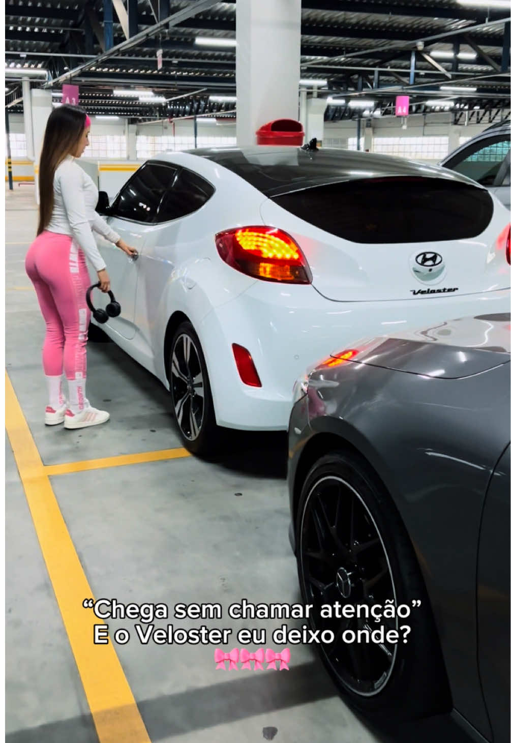 💅🏼 💅🏼  #veloster #hyundai #supercarros #mulherdirigindo #fyp 