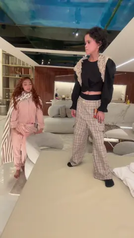 A Disney tá perdendo kkkk fofa 🥰 @♡Sophya&Angel(mãe&filha)♡ #fy #rapunzel 