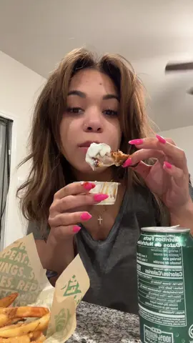 #fyp #wingstopmukbang @Wingstop #eatwithme 
