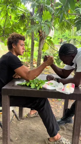 Arm wrestling @STAR BWOY ALEX #fyp #viral #jamaica #jamaicantiktok #armwrestling 