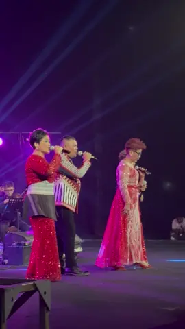 Konser Kemerdekaan @Posan Tobing @ RNB Singers