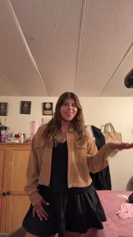 ootd for tonight’s party…bout to get turnt up 🤠🤪 #fyp #trend #OOTD #cowgirloutfit #fashion 