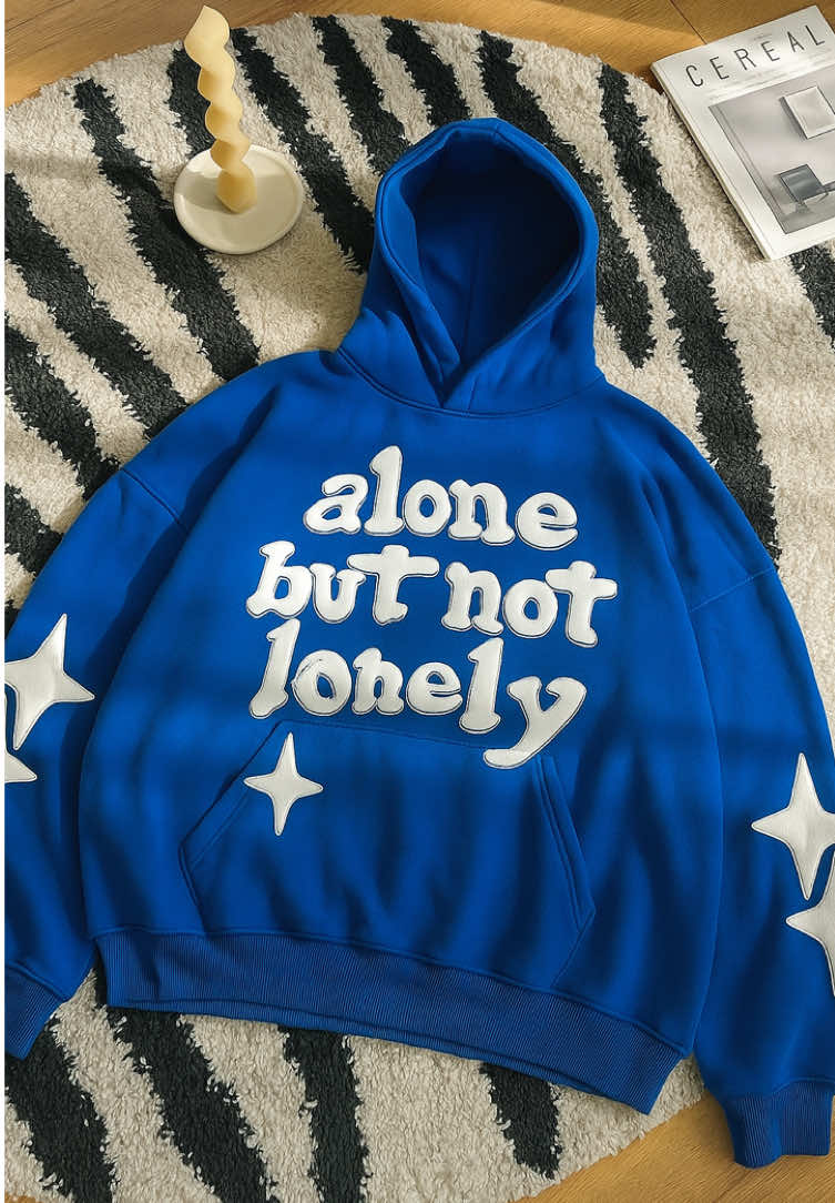 Hoodie “Alone but not Lonely” Nyaman dipakai, desain keren, siap bikin gaya makin standout. Cocok buat daily outfit & streetwear look!  #sweater #hoodie #hoodie boxy cho nam #OOTD #outfit 