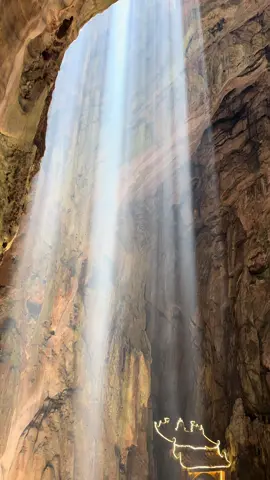 Huyen Khong Cave- Marble Mountains- Da Nang- Central Viet Nam #danang#summervacation #viral #marblemountain #cave 