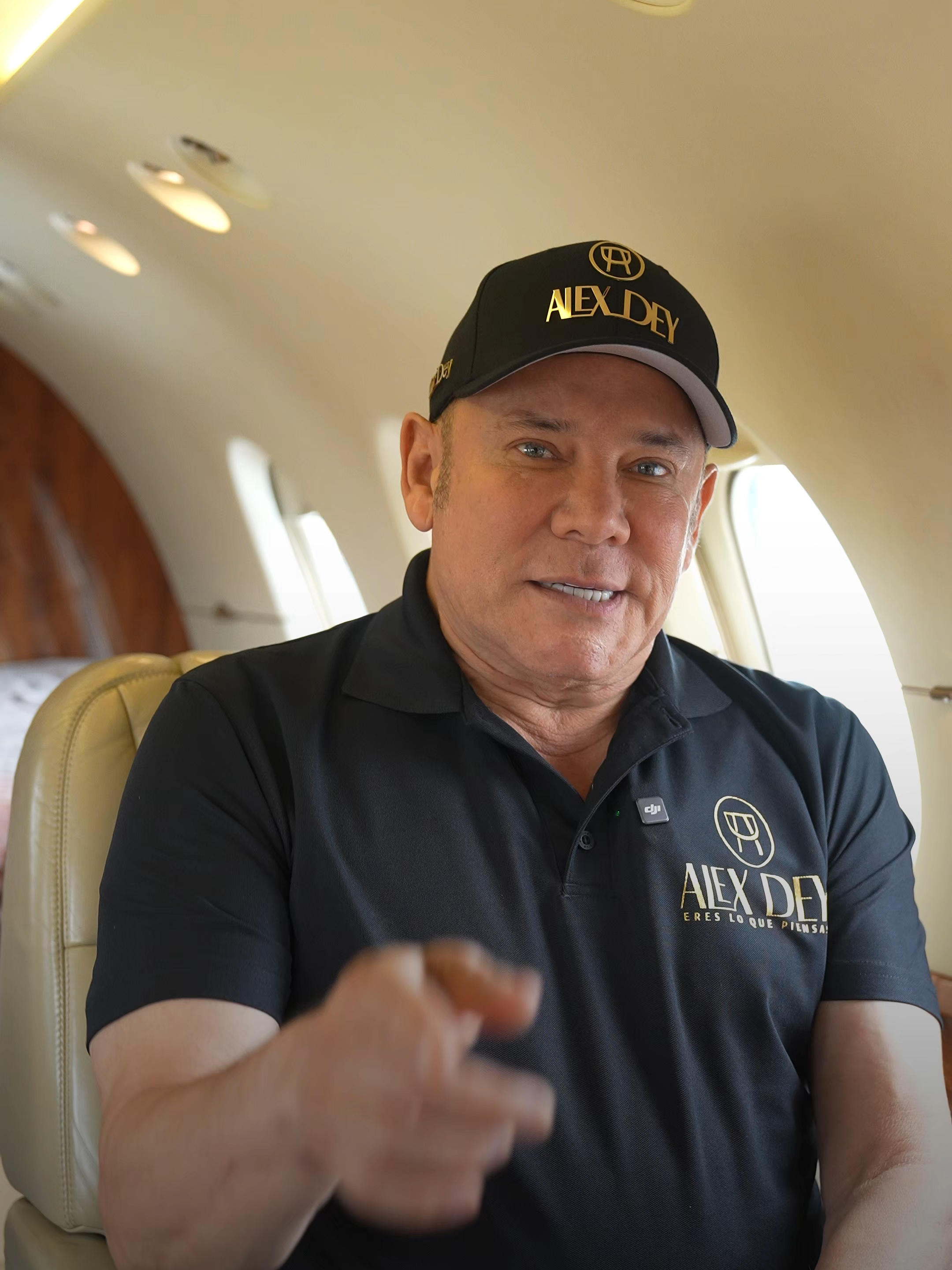 Gánale al sol y verás como tu vida empieza a brillar 🌤️ #disciplina #millonario #mentemillonaria #alexdey #exito #abundancia #motivacion