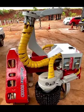 OPORTUNIDADE ÚNICA !!!!!VALOR NEGOCIÁVEL cabeçote florestal Log MAX 5000 revitalizado do zero. *COM OU SEM GERENCIAMENTO* desempenho e qualidade garantidos, esse equipamento é ideal para otimizar seu trabalho na extração de madeira. Não perca a chance de adquirir um produto confiável e eficiente. Entre em contato e saiba mais! 🌲💪Cabeçote com garantia de peças.Pego carro, caminhonete, moto na negociação