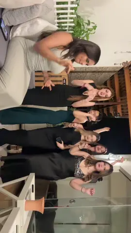 @Lucianeka @belbelubeleebeli @Maria Fernanda Teves @cami @Cris 