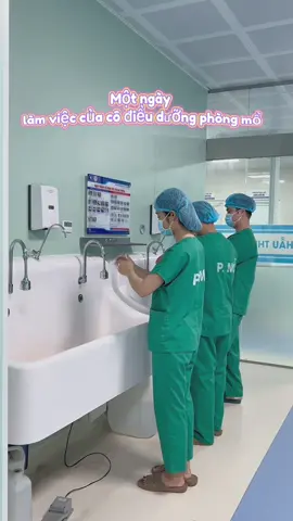 Ngày làm việc 12 tiếng sẽ như thế nào? Vẫn chill vẫn hết mình. Bệnh nhân sẽ không hoãn mổ vì tới giờ về, nên việc về k đúng giờ là chuyện hàng ngày ở phòng mổ 😉 #đilamvanvui #gmhs 