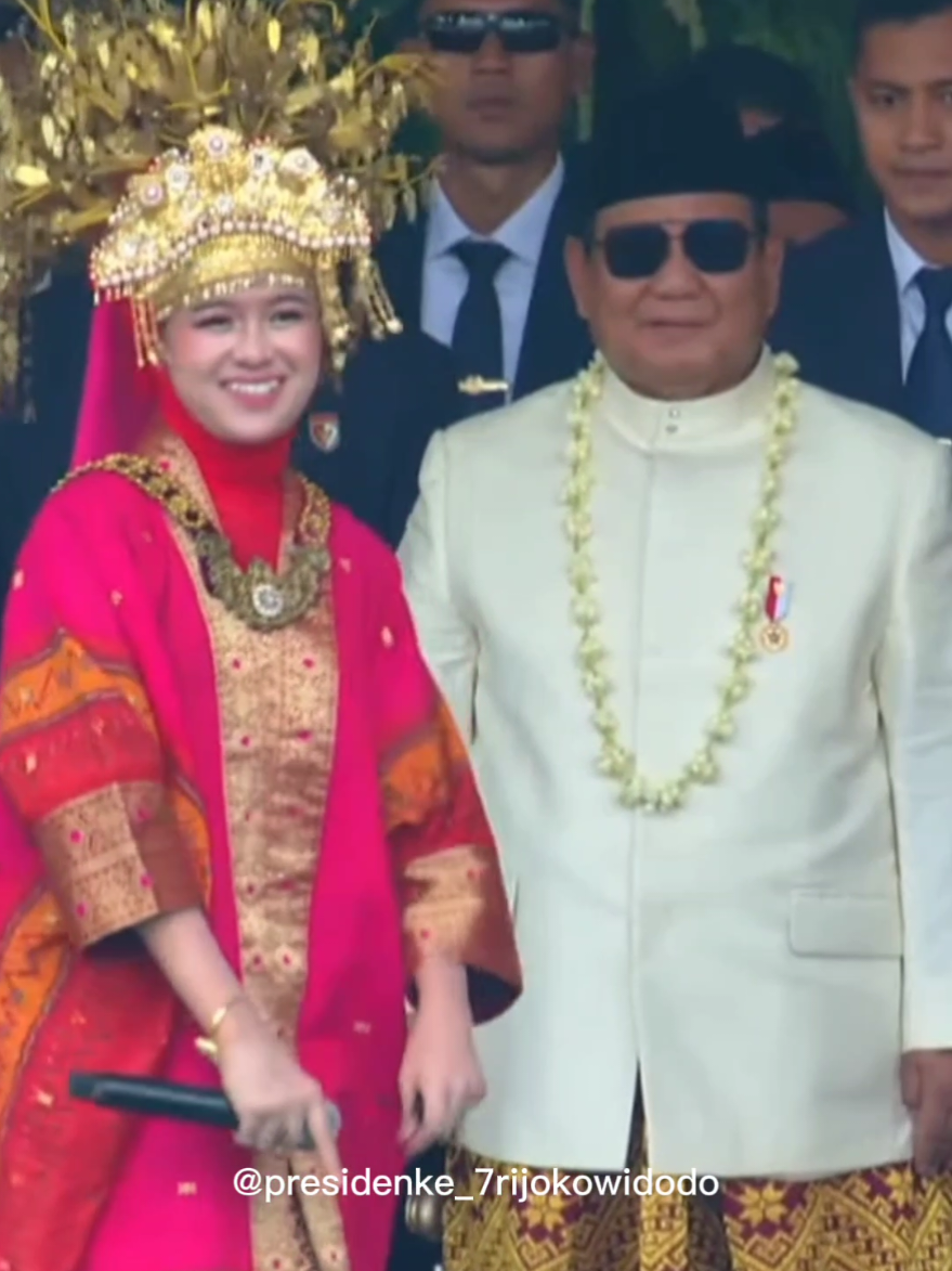 Pecaahhh Tabola Bale Upacara Peringatan Detik-detik Proklamasi HUT Ke-80 Republik Indonesia di Istana Merdeka Jakarta, pada Minggu 17 Agustus 2025. 