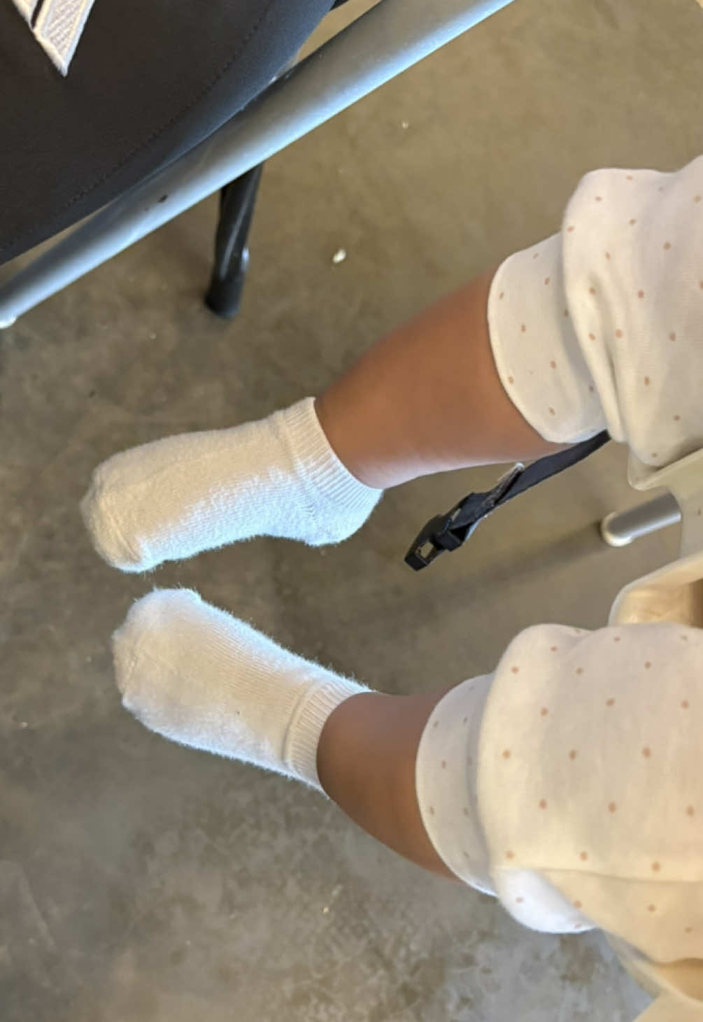 comelnyaaaaaaaa ini budak (edit: thank you guys! she’s actually a girl 🎀)