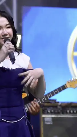 YOWIS / Cantika Nuswantoro   opo maneh sing mbok goleki #yowis #cantikanuswantoro #adella #dangdutkoplo #dangdutanae 