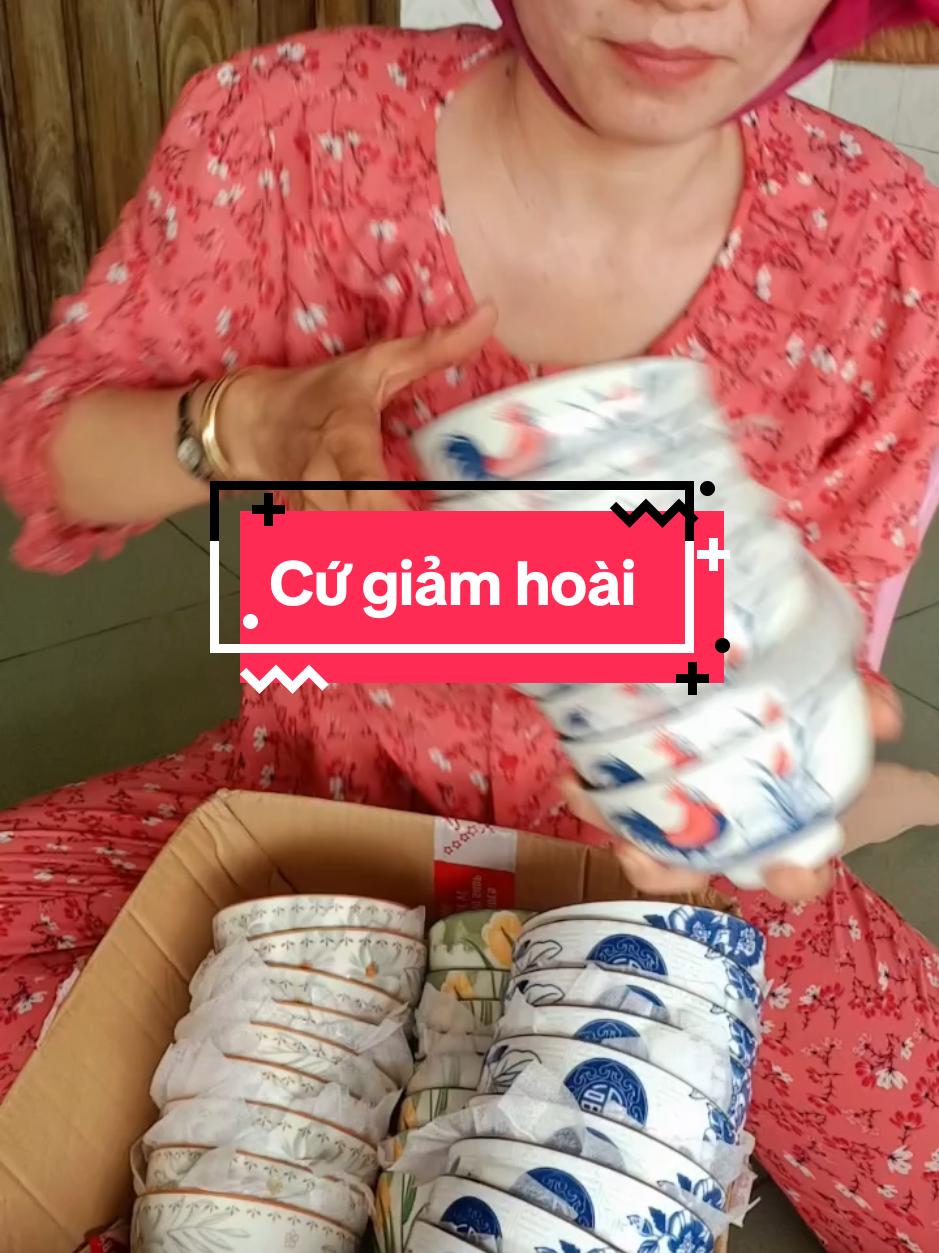 Giảm giá hơn 50k cho combo 50 chén sứ ăn cơm.Cả nhà tham khảo nha...sắp hết chương trình rồi ạ. #utdieu86  #combo50chen  #tiêpthilienkettiktokshop 