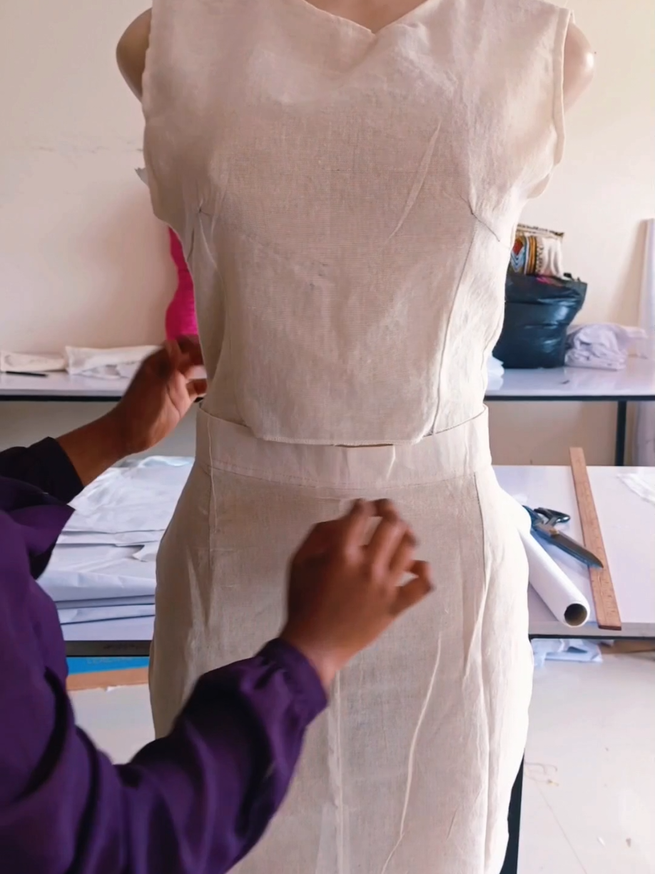 ብቁ ባለሙያ ለመሆን 0978687748/0909139045ይደውሉ።#creatersearchinsights #fashiontrainingcenter #fashion #bahirdar #tsedalfashionschool