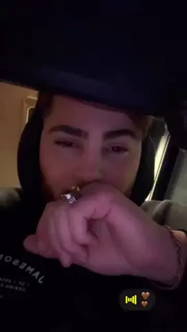 whenever whoever, doesn’t matter who are you if you just losing your mom that’s enough to feeling like you have no one forever💔 After 5 months of living without a mom😭 #fyp #foruyou #tiktok #fypシ゚ #forupage 