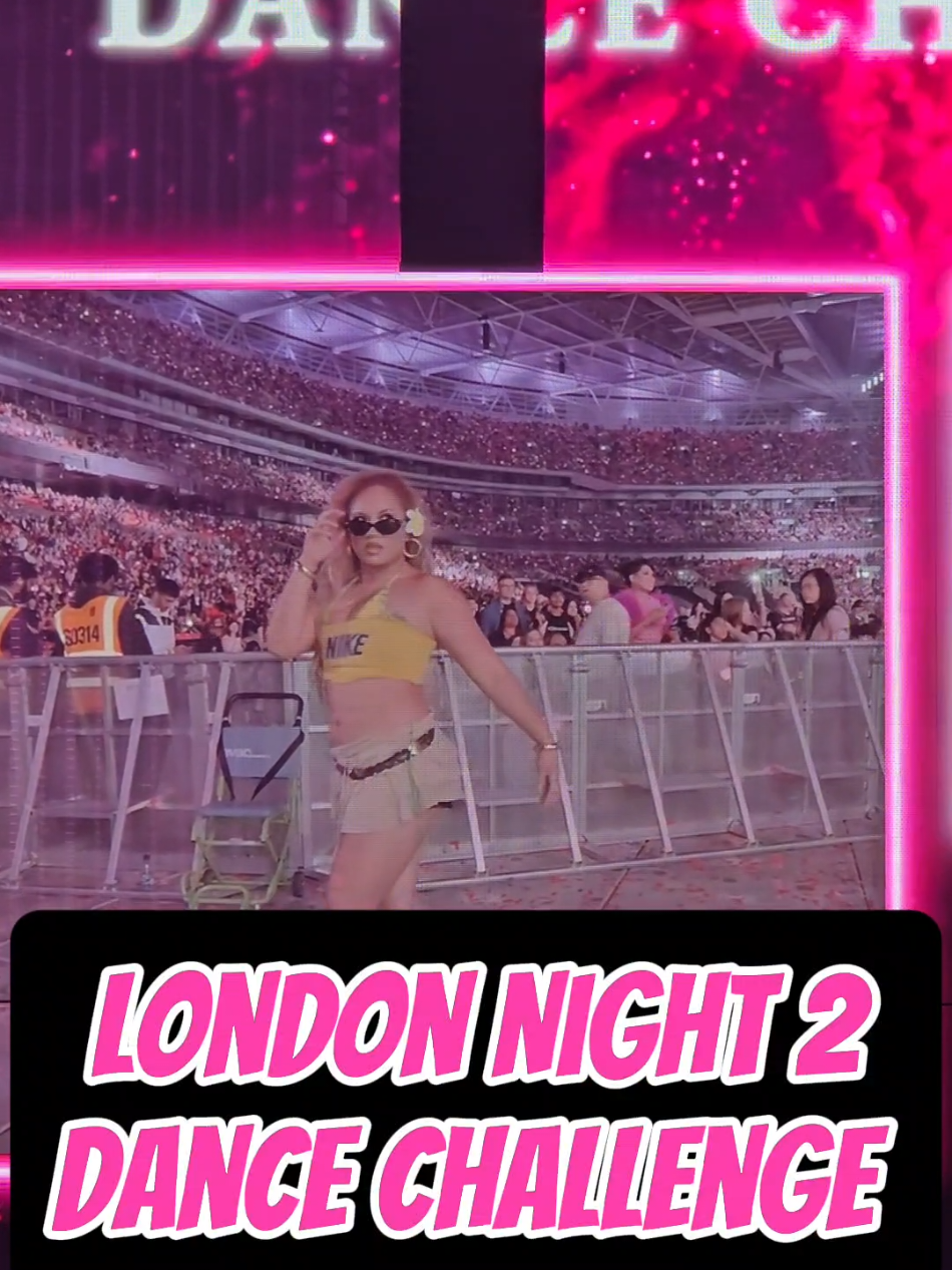 Night 2 energy in London was unmatched 🔥 the dance challenge had the whole stadium losing it! #BLACKPINK #London #DanceChallenge #Blinks #wembley 