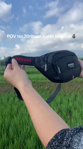 Tas tahan air murah #waterproof #roowns #slempang #tahanair #tasselempang 