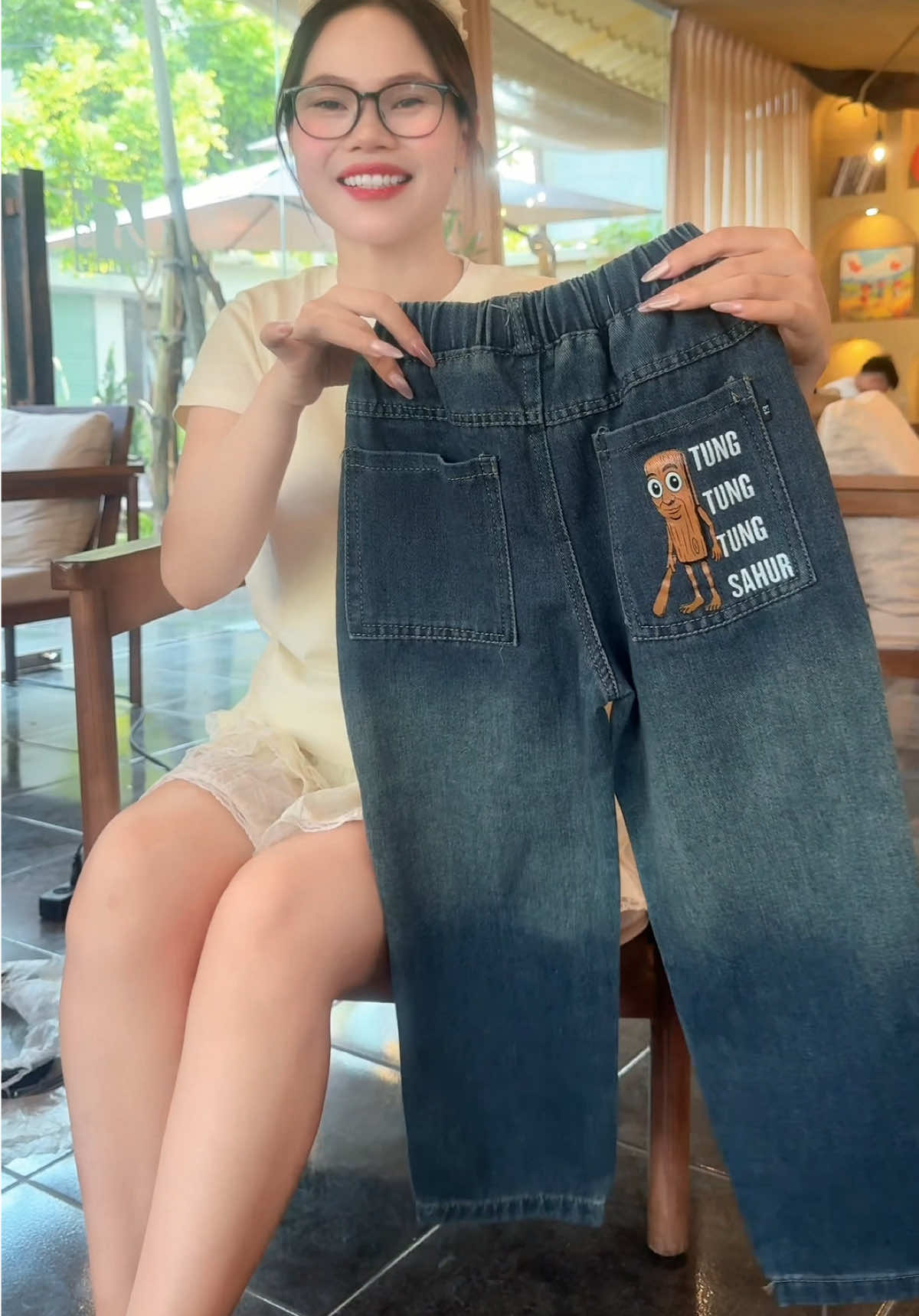 Con nhà e là cứ phải tung tung tung sahur #quần #quanjean #quanjeanbetrai #tungtungtung #quansuong 