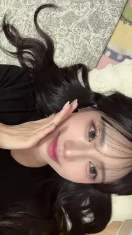 撮ってくれる人いないからセルフ🥹