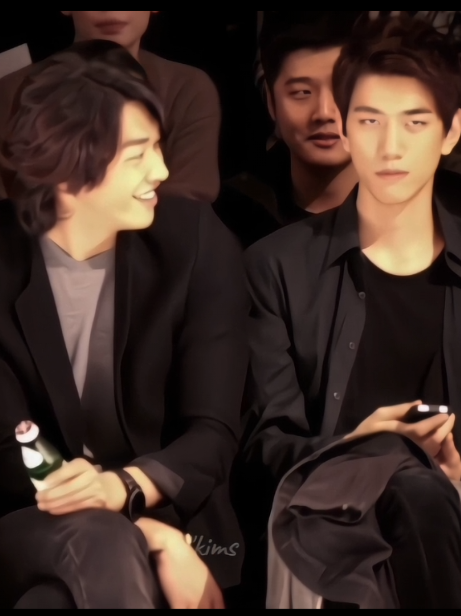 lelaki tidak bercerita, tau² gibah lewat mata👀🤫  #kimyoungkwang #김영광 