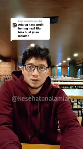 Membalas @iansylla0 kacamata baca dan jalan doublefokus lensa bening #kacamatabacaplus #kacamatagaya #kacamataviral #kacamataplus #kacamatabaca 