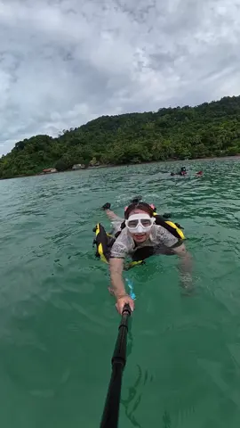 Independence Day 🇮🇩 the beauty of Lemukutan sea🪸🫧🐟🪨🌊 #sea #island #singkawanghebat #freediving #coral #mermaid #lemukutanisland #lemukutanmelanau #kalbar 