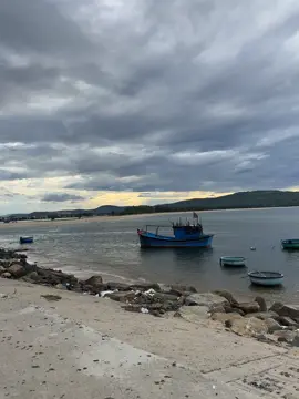 Khi hết yêu nhau chỉ còn lại bóng tối..