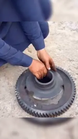 PAMAN BERKACAMATA MEMPERBAIKI RODA GIGI #mekanikpakistan #DIY #DIY #foryoupage 
