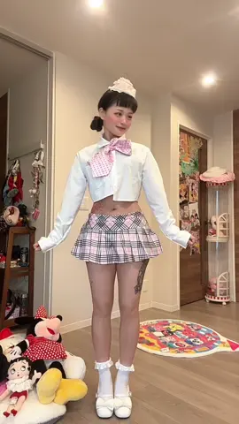 I am a robot girl☺️🤖❤️‍🔥 #dance #robot #ダンス #ロボットダンス #babyslow 